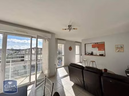 location appartement 3 pièces à laval (53000) : à louer 3 pièces / 68m² laval