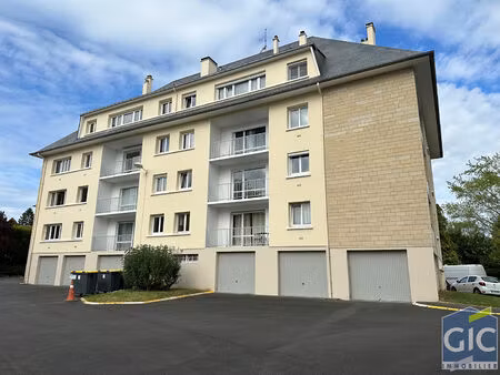 a vendre grand f1 caen prairie/ st ouen avec balcon expo. ouest