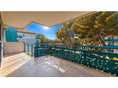 vente appartement 5 pièces 136 m2 à saint-raphaël