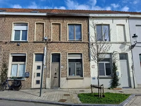 toffe rijwoning met uitweg