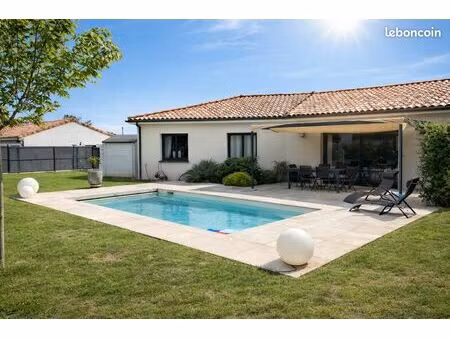 maison t5 avec piscine - bail mobilité