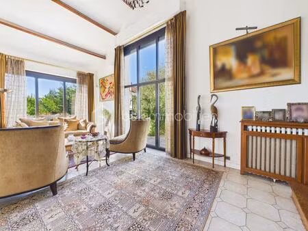 maison de 277 m² à argenteuil