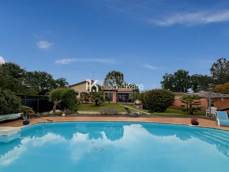 villa avec dépendance