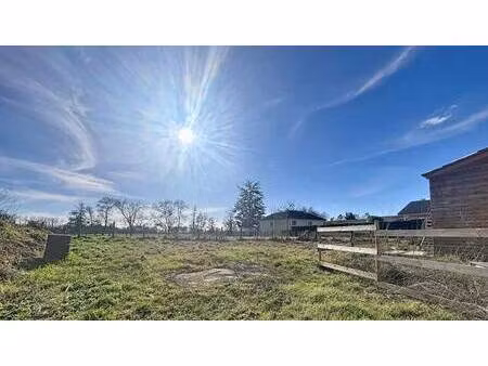 terrain constructible viabilisé à vendre