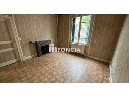 maison avec beau potentiel