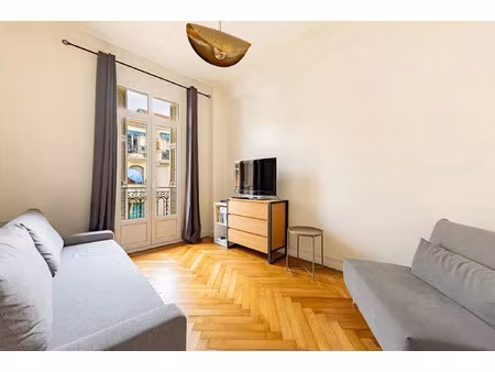 vente appartement 2 pièces 47 m² nice (06000)