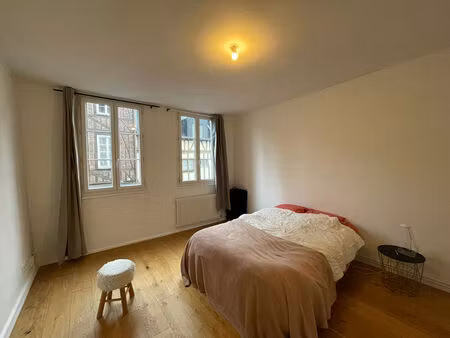 location appartement 2 pièces 50m²