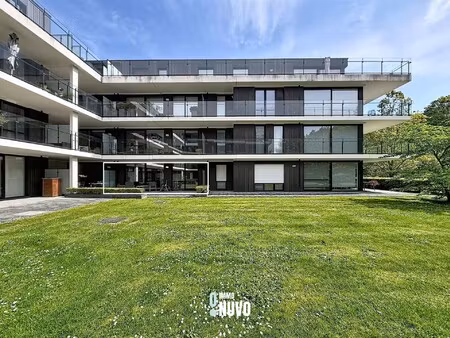 prachtig gelijkvloers appartement op exclusieve ligging!