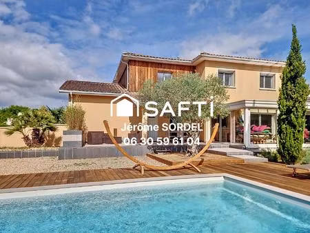maison t9 - 5 chambres - blanquefort - 238m²