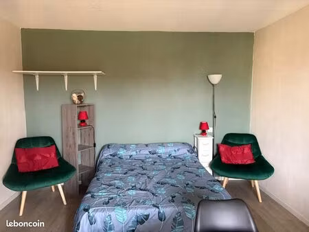 henri iv t1 bis climatisé tout confort proche therme