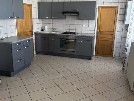 bel f3 quartier résidentiel