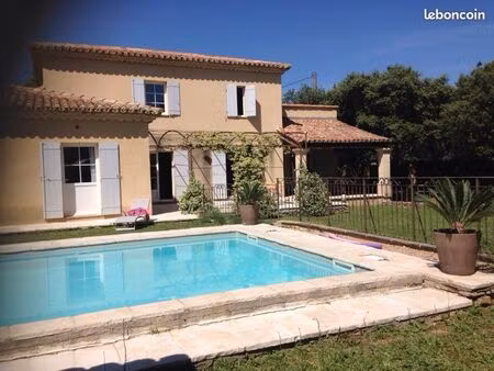spacieuse maison