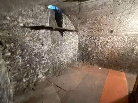 cave 12 mq