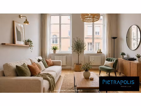 appartement t3 de 56m2 (66m2 au sol) a deux pas de la croix rou