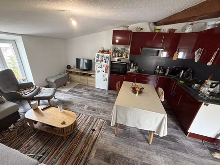 location appartement 3 pièces 58 m² à réalmont (81120)