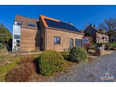 villa 3 ch. rénovée avec panneaux solaires