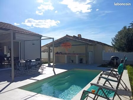 villa 4 pièces 87 m²