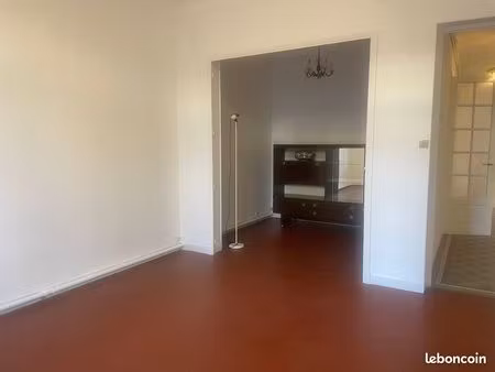 location grand t3,secteur 5 avenues marseille