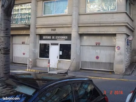 garage box parking sécurisé marseille 13008