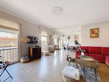 appartement de caractere avec terrasse, hypercentre, perpignan