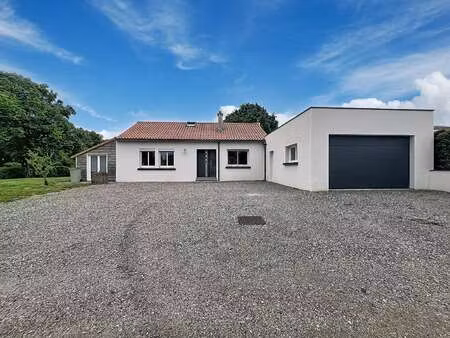 vente maison à montaigu (85600) : à vendre / 126m² montaigu