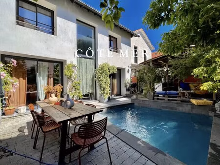 maison avec piscine calme marseille 9
