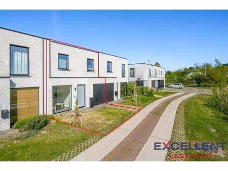 moderne, zeer recente woning te deinze-astene