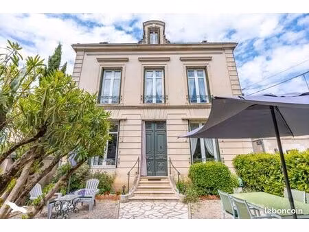 hotel particulier 7 pièces 200 m²