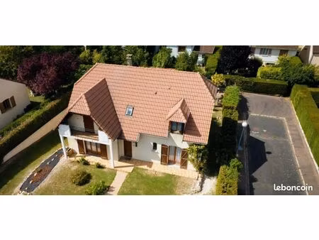 maison familiale romilly-sur-seine 1h30 de paris