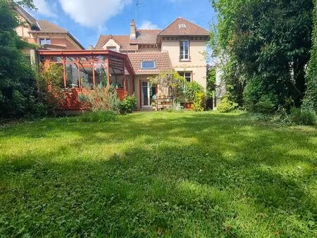 maison familiale années 30 - quartier croix de berny / j.zay - 5 chambres 135m²
