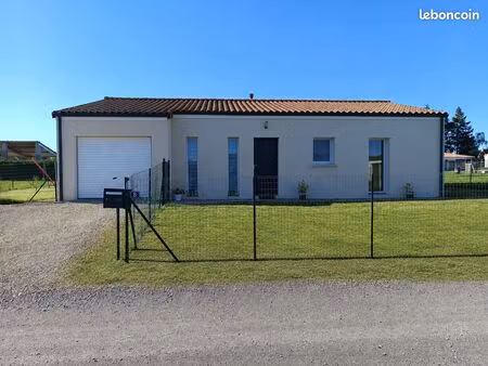 maison de plain-pied – 3 chambres – montmorillon