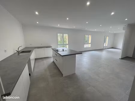 appartement t4 107m2
