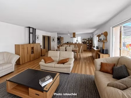villa 135m² avec piscine sur 850m² de terrain au calme