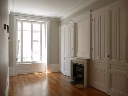 location appartement t2 jean macé