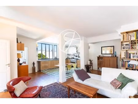 paris 18e - marché saint-pierre / jardin du sacré-cœur - appartement - 3 pièces - 71.70m² 