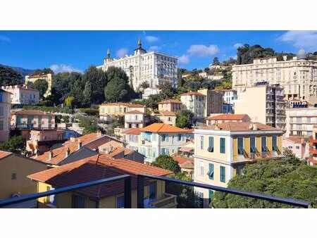 menton centre - immeuble neuf - appartement deux pièces avec terrasse