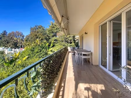 cannes montfleury spacieux 3 p terrasse parking