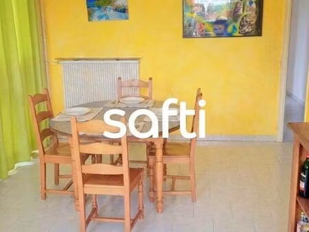 appartement t4 84 m2 env avec place de parking securise