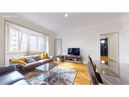appartement 3 pièces 80 m²