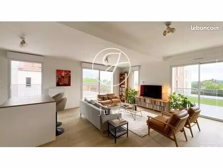 appartement 4 pièces 105 m²