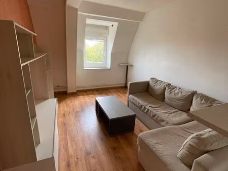 appartement t2 calme et proche de l’isat