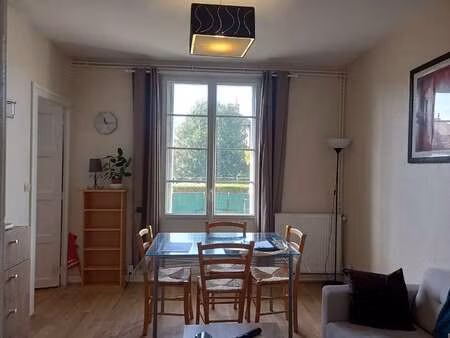 location appartement 3 pièces à ouistreham (14150) : à louer 3 pièces / 48m² ouistreham