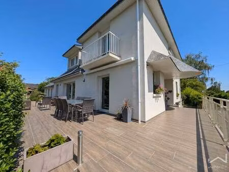 vente maison à montgermont (35760) : à vendre / 230m² montgermont