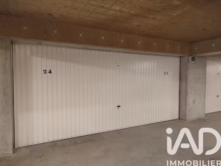 vente garage undefined m²
