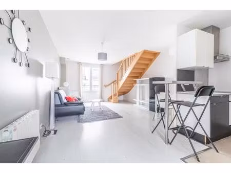 appartement t2 meublé - centre ville de nanterre