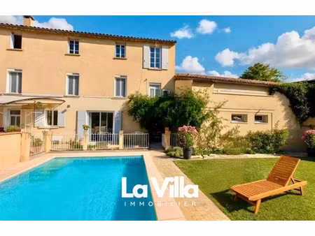 maison sorgues 7 pièce(s) 161 m2