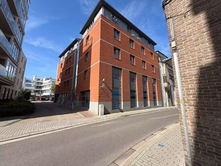 kantoorruimte op toplocatie in sint-truiden