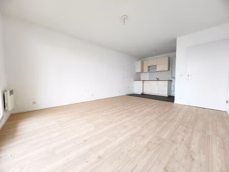 location appartement 2 pièces, 40.49m², cergy