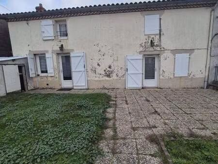 vente maison à vieillevigne (44116) : à vendre / 97m² vieillevigne
