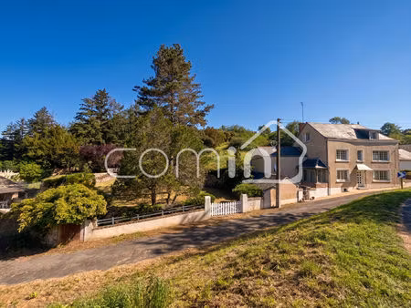 maison airvault 7 pièce(s) 179 m2